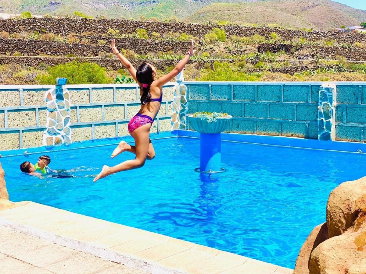 Lykke Suite Spa Sauna Piscina Y Jardin Buzanada Eksteriør bilde