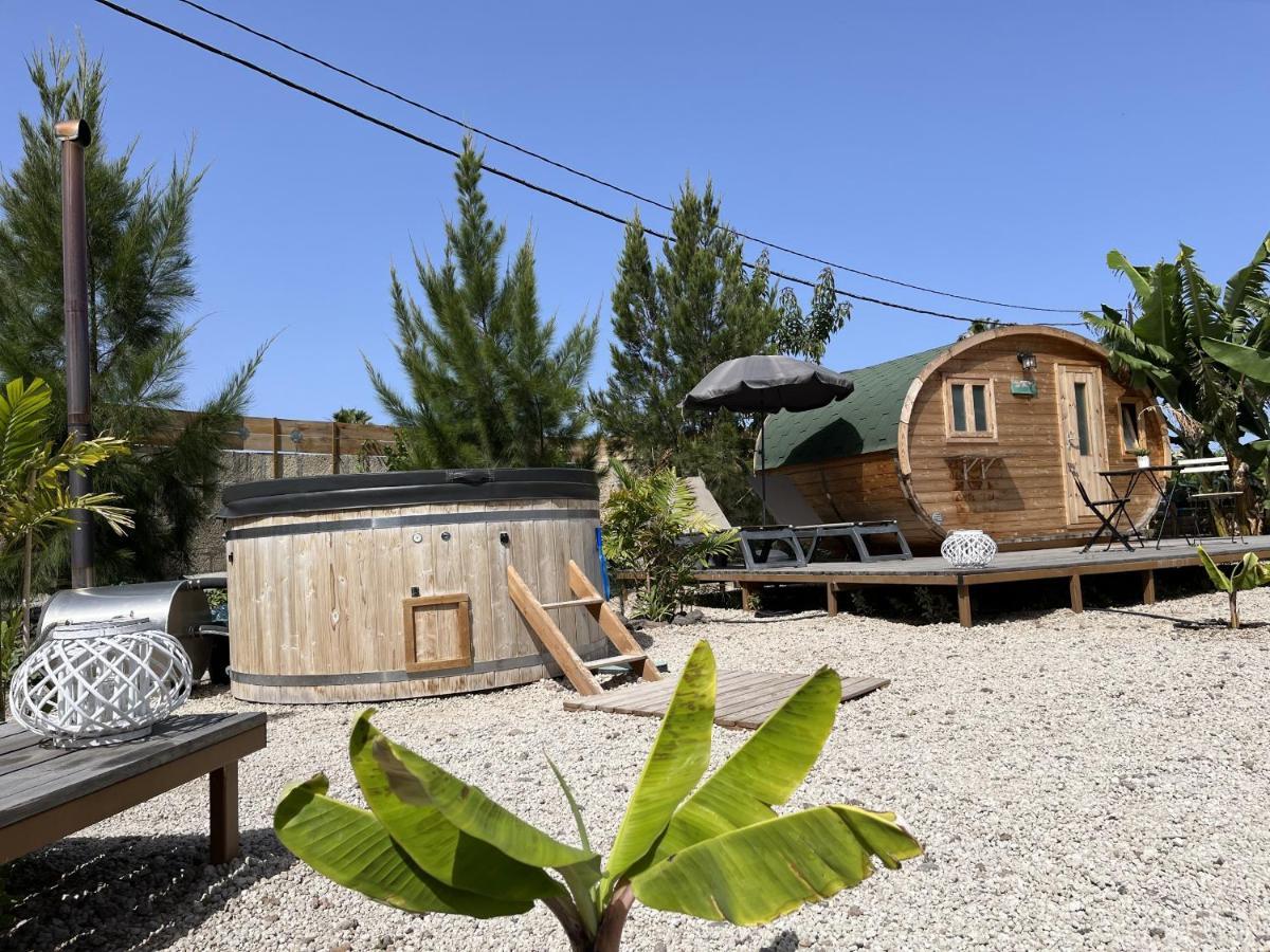 Lykke Suite Spa Sauna Piscina Y Jardin Buzanada Eksteriør bilde