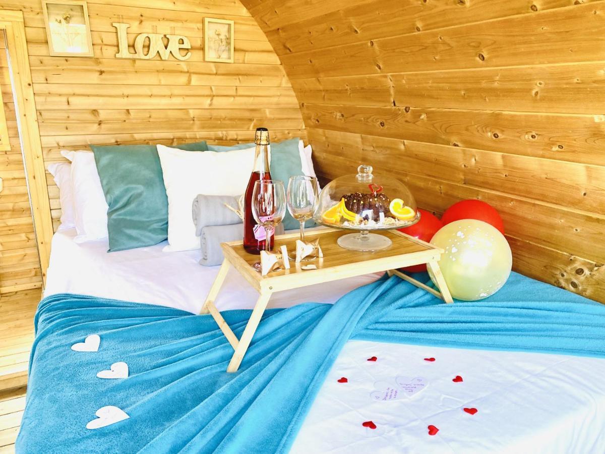 Lykke Suite Spa Sauna Piscina Y Jardin Buzanada Eksteriør bilde