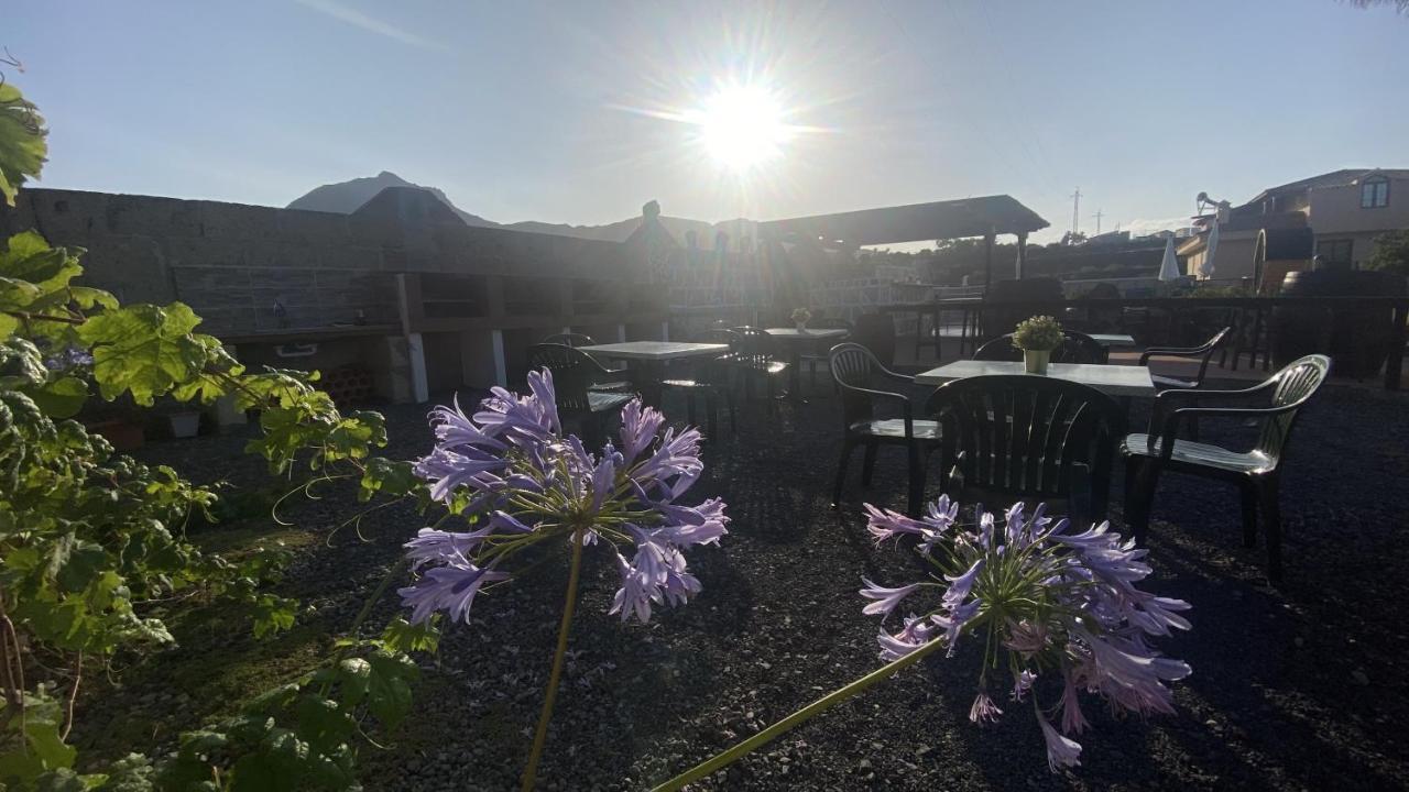 Lykke Suite Spa Sauna Piscina Y Jardin Buzanada Eksteriør bilde